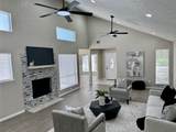4231 Meadowbank Drive - Photo 2