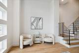 2121 Emancipation Avenue - Photo 9