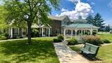 1800 Oakwood Ave - Photo 1