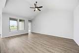 2512 Seneca Lake Drive - Photo 9