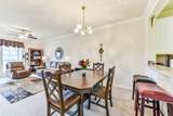 2815 Kings Crossing Drive - Photo 14