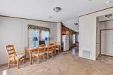 637 Troy Street - Photo 11