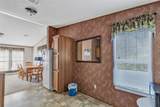 637 Troy Street - Photo 17