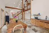 9009 Lazy Lane - Photo 17