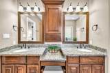 401 Heritage Oaks Drive - Photo 18