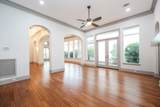 2702 Tudor Manor - Photo 11