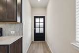 2318 Pioneer Landing Lane - Photo 8