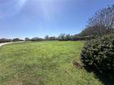 102 Bobolink Drive - Photo 2