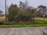 2701 Avenue I - Photo 9