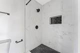 2105 Sheridan  St - Photo 14
