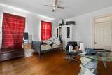 916 Sealy Street - Photo 37