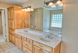 309 Williamsburg - Photo 12