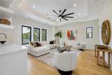 934 43rd Street - Photo 17