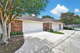 17907 Clover Hill - Photo 38