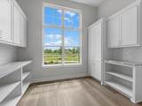 10039 Lakeside Oaks Dr - Photo 11