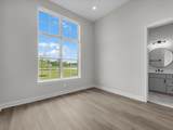 10039 Lakeside Oaks Dr - Photo 24