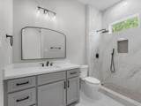 10039 Lakeside Oaks Dr - Photo 31