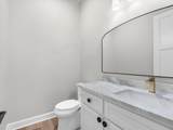 10039 Lakeside Oaks Dr - Photo 32