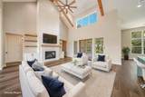 10039 Lakeside Oaks Dr - Photo 9