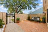 20206 Lake Sherwood Drive - Photo 2