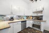 220 Marshall Street - Photo 17