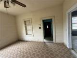 514 Avenue D - Photo 2
