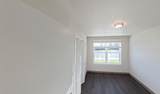 900 Oak Harbor St - Photo 5