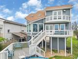 1547 John Street - Photo 2
