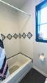 319 Walnut - Photo 14