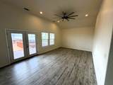 18 Edgewater - Photo 15