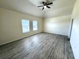 18 Edgewater - Photo 24