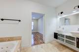1515 Crockett Street - Photo 13