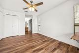 1202 Thorpe Lane - Photo 20