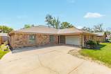 305 Freeman Boulevard - Photo 4