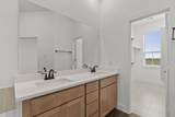 2807 Brandon Bluff Bend - Photo 17