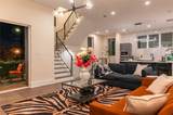 915 Thompson Street - Photo 1