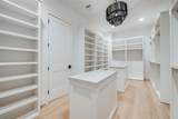 2122 North Boulevard - Photo 42