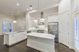 1407 Stanford Street - Photo 3