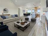 643 Chuckwagon Trail - Photo 4