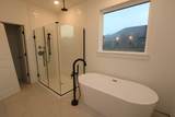 114 Roebuck Lane - Photo 11