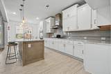 9711 Iberia Way - Photo 6