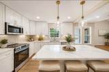 717 Clayton Street - Photo 2