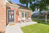 802 Day Street - Photo 4