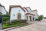 2702 Tudor Manor - Photo 47