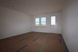29506 Pondview Drive - Photo 4