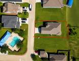 10749 Lake Mist Lane - Photo 2