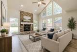 20206 Lake Sherwood Drive - Photo 5