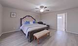 20206 Lake Sherwood Drive - Photo 9