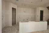 16746 Vibrant Avenue - Photo 7