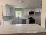 2227 Cherry Bend Dr - Photo 4